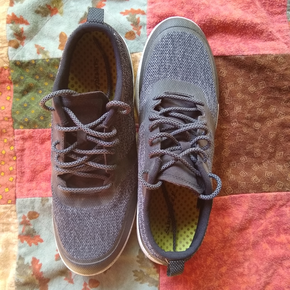 EUC Superfeet Men's Stuart Charcoal/Black - Size 9